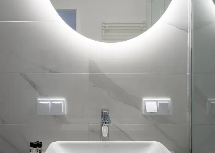 Properunit Bright In Old Town With Ac *