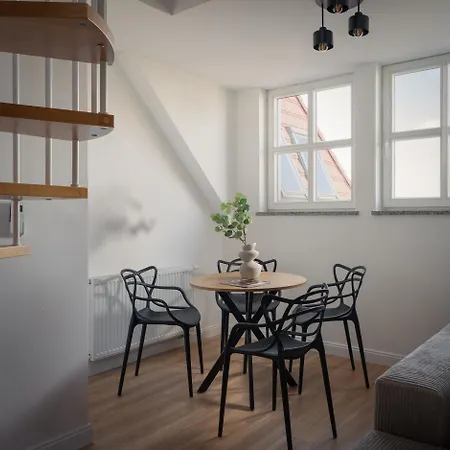 Properunit Bright In Old Town With Ac *