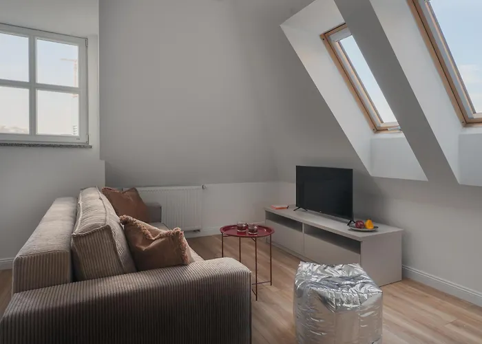 Properunit Bright In Old Town With Ac 아파트 *